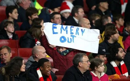 Arsenal fan shows off 'Emery Out' banner at Guimaraes clash… and Twitter agrees after latest defensive horror show