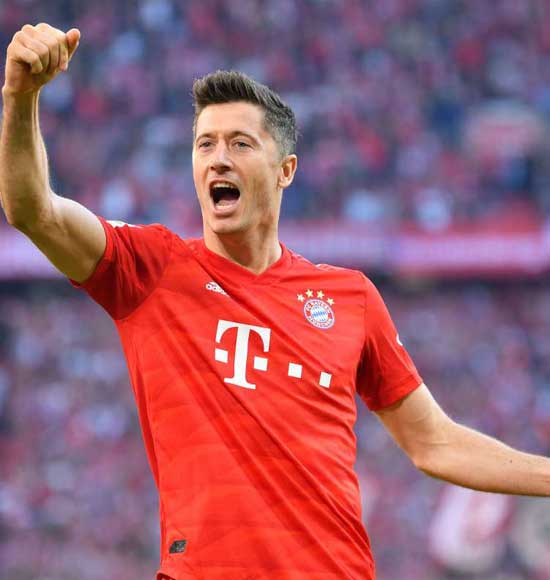 Bayern Munich 2-1 Union Berlin: Lewandowski into the record books as Bundesliga champions move top