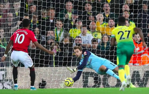 Ole Gunnar Solskjaer pins blame on one player for Manchester United’s two penalty misses against Norwich