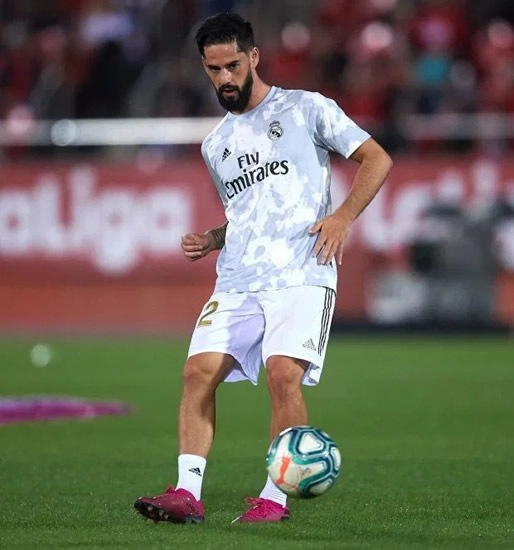 GUNN FIGHT Arsenal set for Man City transfer battle for £60m Real Madrid star Isco with Emery looking for Ozil replacement