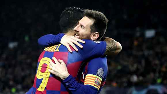 Barcelona 3-1 Borussia Dortmund: Qualification sealed by Suarez, Messi and Griezmann