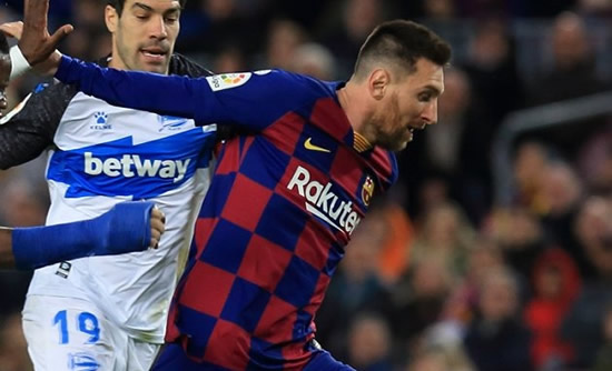 Man City ace Aguero: Messi had chances to leave Barcelona