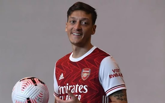 Mesut Ozil rejected Arsenal transfer exit this month despite £200k-a-week contract offer