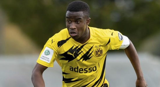 Moukoko eligible to debut for Borussia Dortmund's seniors: The next great player after Messi