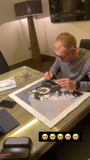 CREATIVE MIDFIELDER Man Utd legend Paul Scholes takes up painting in lockdown and produces touching watercolour of chimpanzee for son Aiden