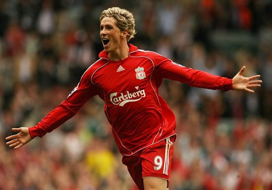 Fernando Torres' incredible body transformation sees Liverpool icon take up boxing