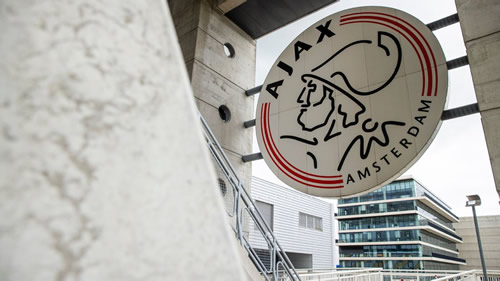 Ajax academy player Noah Gesser, 16, dies in car crash