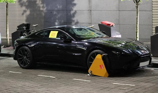 FOOTY STAR WOE Man Utd star David De Gea has £150k Aston Martin Vantage CLAMPED for not having any tax after Ivy restaurant dinner