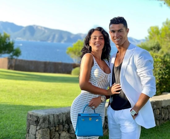 Georgina Rodriguez shows off incredible figure in busty workout outfit as partner Cristiano Ronaldo's linked with exit