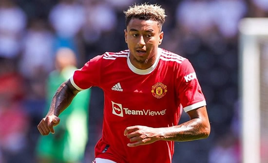 Lingard snubs Man Utd contract extension after rejecting West Ham move