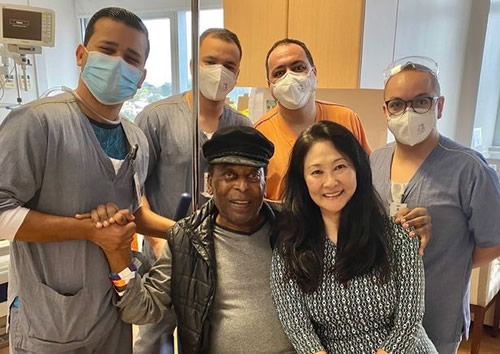 Pele discharged from hospital after Brazil icon had tumour removed