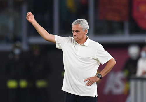 Jose Mourinho now holds the same record in England and Italy after Roma run