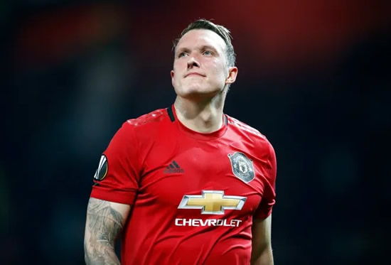 Man Utd's Phil Jones reveals he left social media years ago and young players have to deal with 'toxic' environment