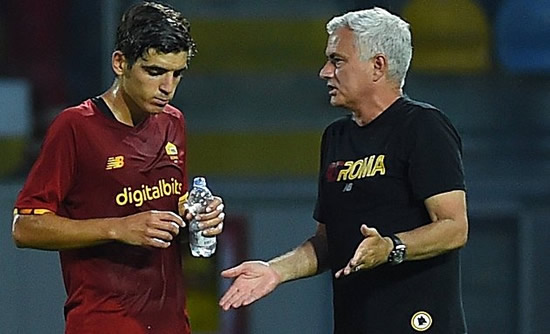 Roma coach Mourinho: This season can be a painful one for body and soul