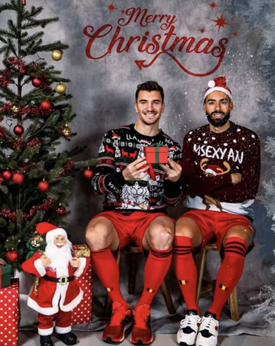 Photo: Man City star takes the lead in excruciatingly embarrassing national team Christmas cards