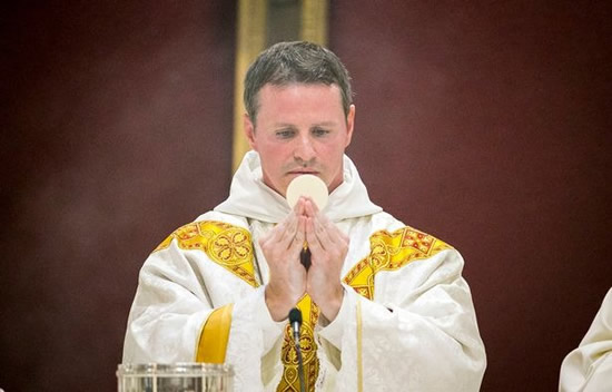 Man Utd star swapped Theatre of Dreams for House of God by becoming a priest