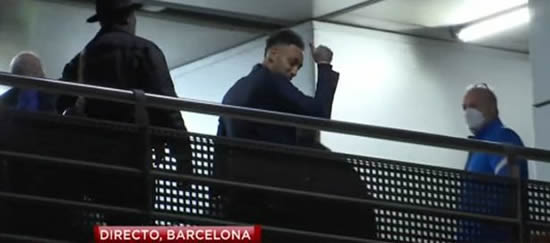 Pierre-Emerick Aubameyang 'celebrates' Barcelona transfer before official confirmation