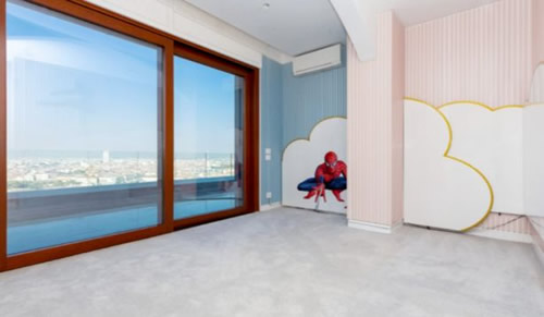 Dusan Vlahovic ‘to live in Cristiano Ronaldo's Turin mansion’ with Spider-Man wallpaper