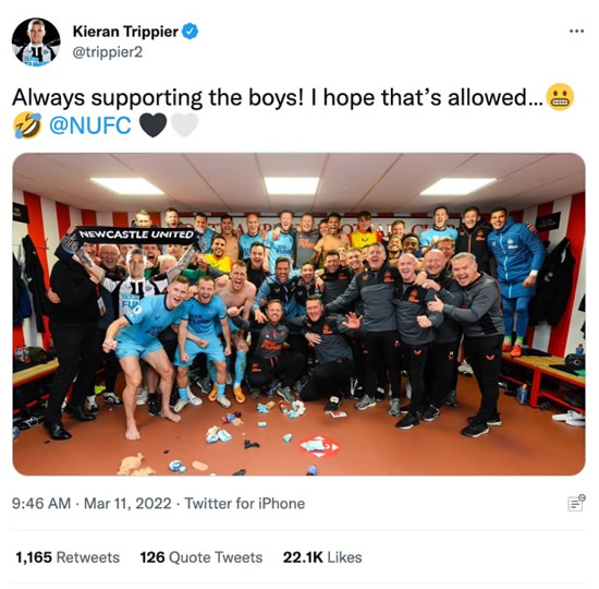 TOP KIER Kieran Trippier brilliantly photoshops himself into Newcastle dressing room celebration pic in cheeky dig at Agbonlahor