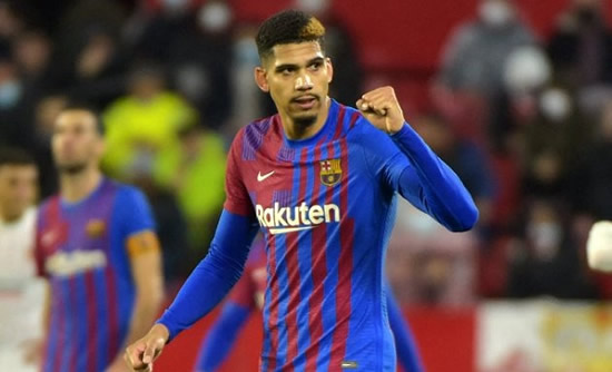 Man Utd readying contract offer for Barcelona defender Ronald Araujo