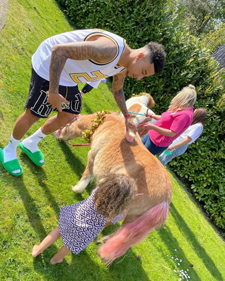 JES THE TICKET Inside Jesse Lingard’s daughter incredible Easter party as Man Utd ace gets amazing ball pit and Transformers’ BumbleBee