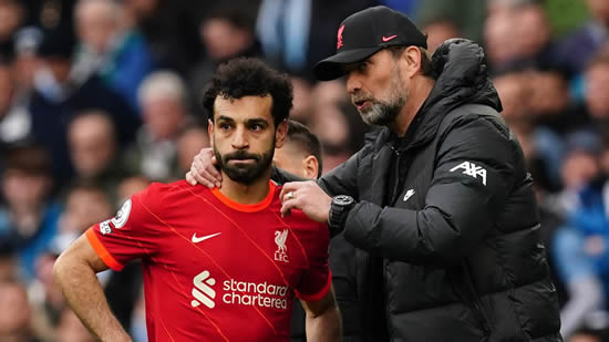 Jurgen Klopp believes his new Liverpool deal won't be 'decisive' on Mohamed Salah and Sadio Mane's contract talks