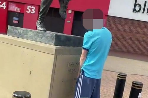 'Newcastle fan' urinates on statue of Sunderland legend Bob Stokoe as supporters outraged