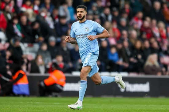 LEED THE WAY Chelsea defender Jake Clarke-Salter wanted by top clubs across Europe including Leeds after Coventry loan transfer