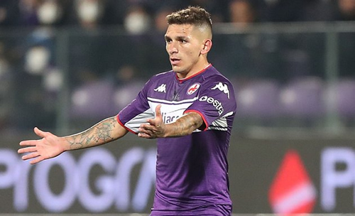 Fiorentina coach Italiano urges deal for Arsenal midfielder Torreira
