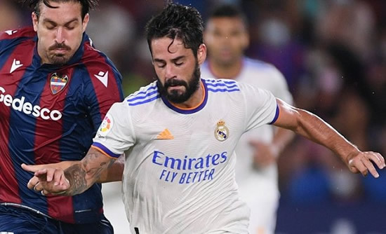 Newcastle and Roma in contact with free agent Isco