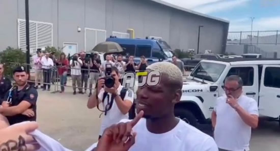 Paul Pogba refuses to sign Man Utd shirt after completing Juventus medical