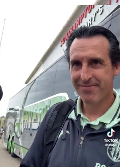 Ex-Arsenal boss Unai Emery gives fan the finger after comments about his English and failed spell at Gunners