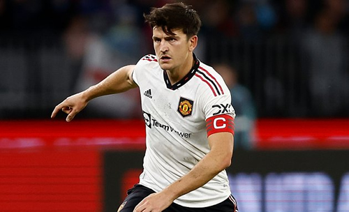 Man Utd captain Maguire: Ten Hag wants players to fight for the badge