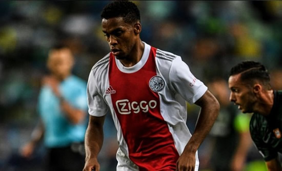 Ex-Man Utd target Jurrien Timber pens new Ajax contract