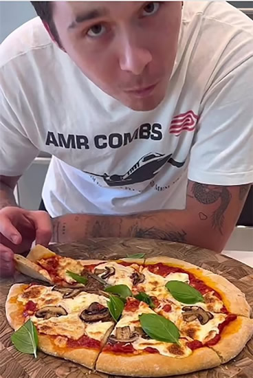 Brooklyn Beckham slammed over 'cooking blunder' as fans brutally mock homemade pizza
