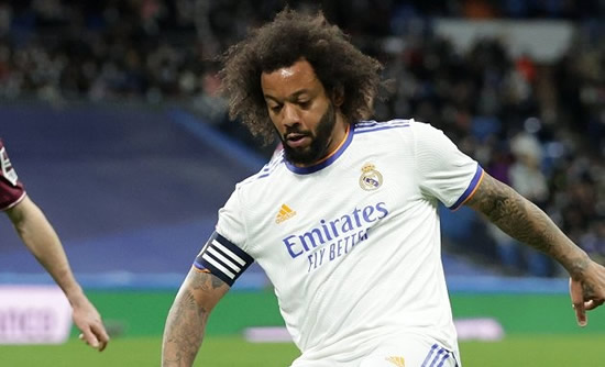 Over 20,000 fans welcome ex-Real Madrid captain Marcelo to Olympiakos